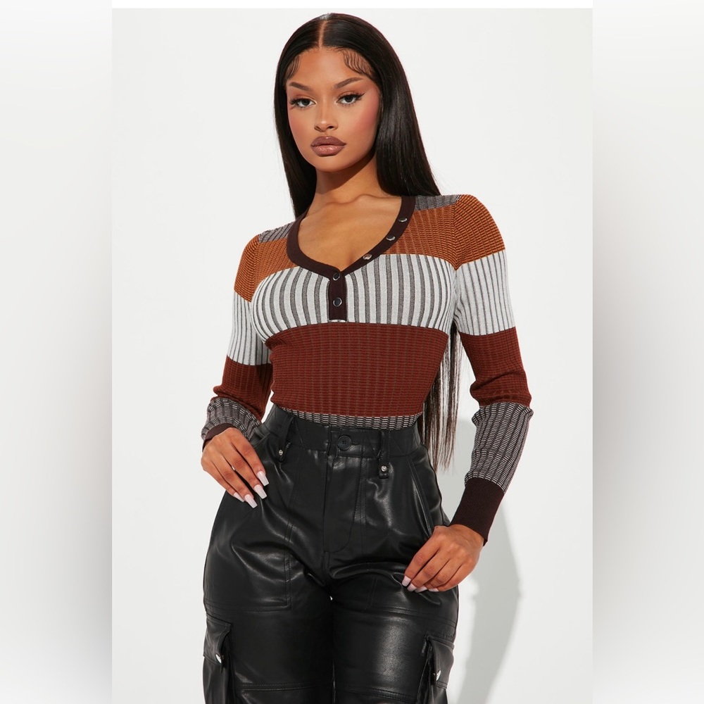 Fashion Nova long sleeve shirt